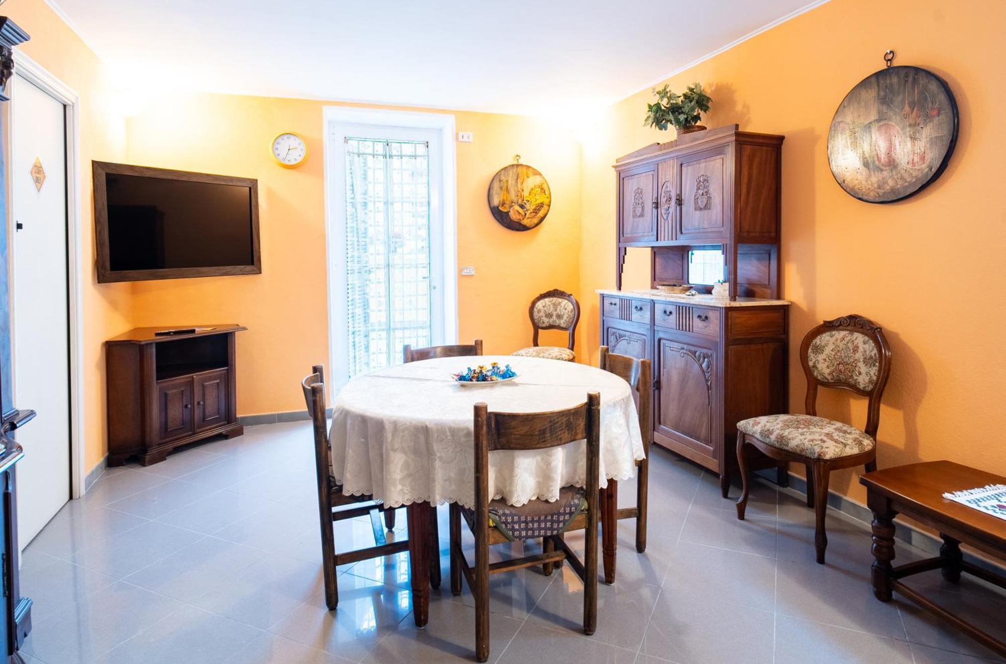 Casa Stefi Sunremo - Parcheggio Privato, 500 Mt Dalla Spiaggia Sanremo Ngoại thất bức ảnh